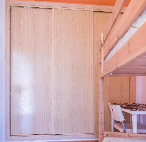 Residencia Sin Lujo بيت شباب *