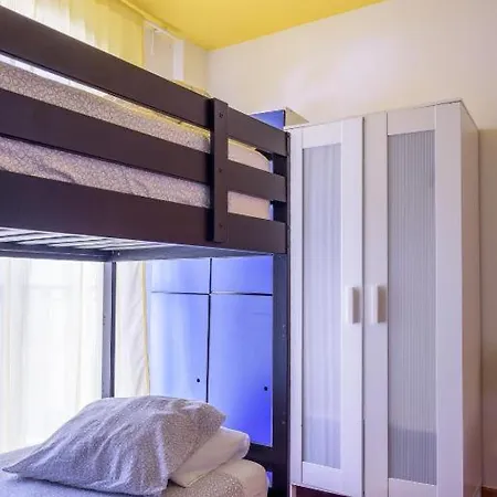 Hostel Residencia Sin Lujo *